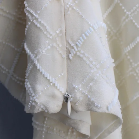 Dana Buchman Women’s Cream Silk Beaded Tank Blouse Size Large - Picture 8 of 9